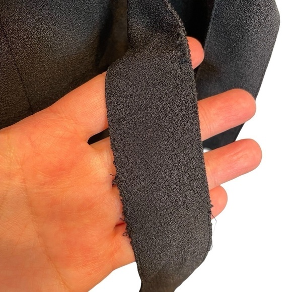 Eliza J Ruffle Sleeve Sheath Dress in Black Size 6 New - Picture 7 of 10